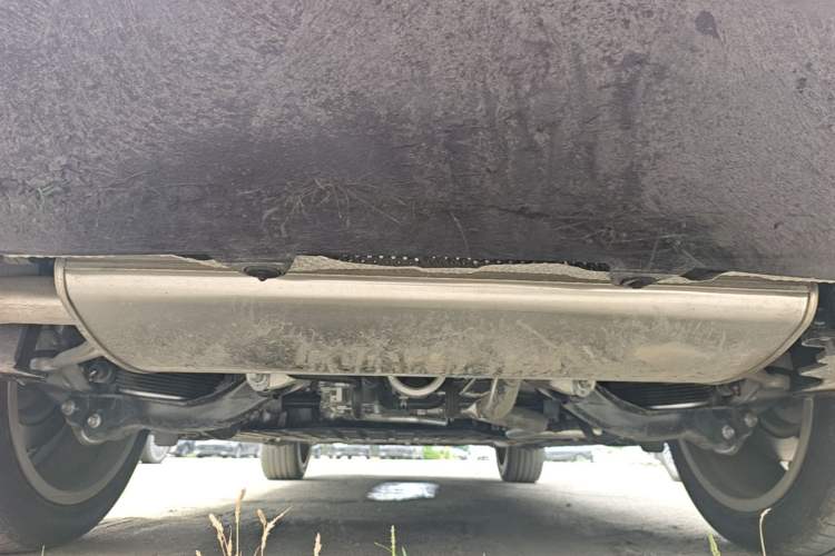Used VOYAH Avatr Taishan X8 2026 Model Plug-in Hybrid ULTRA+ Chassis Rear