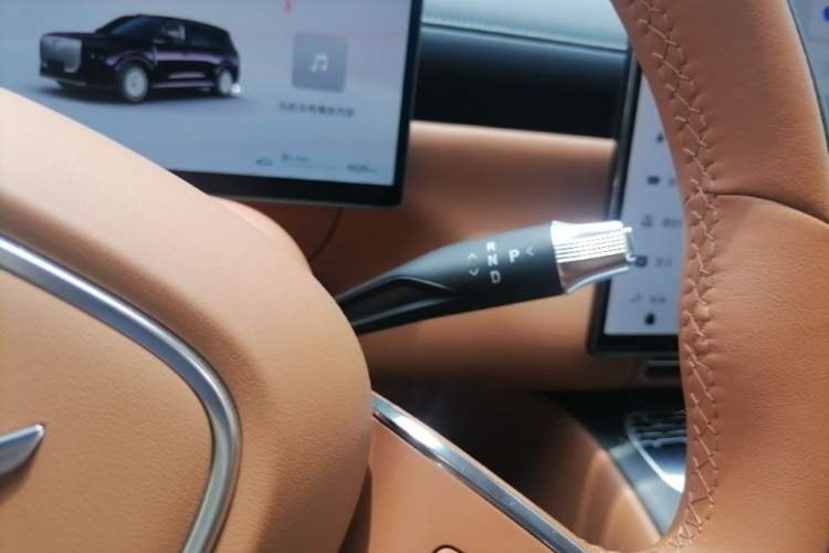 Used VOYAH Avatr Taishan X8 2026 Model Plug-in Hybrid ULTRA Gear Lever