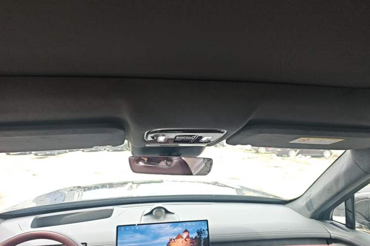 Used VOYAH Avatr Taishan X8 2026 Model Plug-in Hybrid ULTRA+ Headliner
