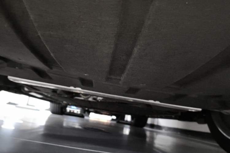 Used VOYAH Avatr Taishan X8 2026 Model Plug-in Hybrid ULTRA+ Chassis Front