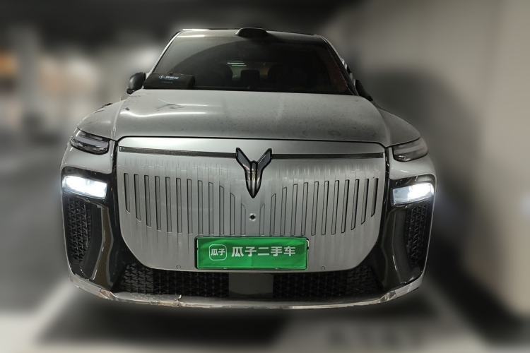 Used VOYAH Avatr Taishan X8 2026 Model Plug-in Hybrid ULTRA+ Front