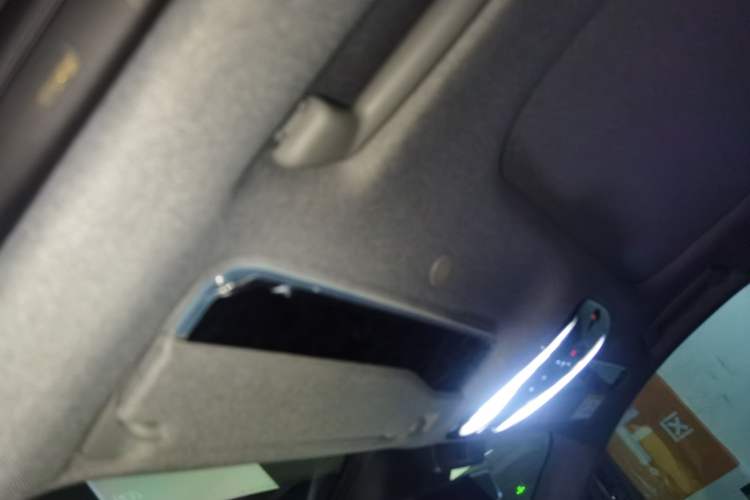 Used VOYAH COURAGE 2024 Long-Range Smart Edition Headliner