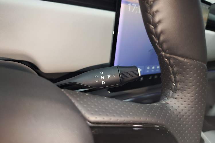 Used VOYAH COURAGE 2024 Long-Range Supercharge Edition Gear Lever