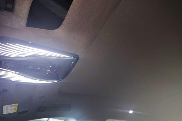 Used VOYAH COURAGE 2024 Long-Range Supercharge Edition Headliner