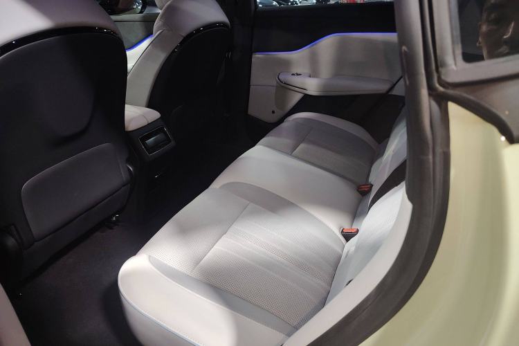 Used VOYAH COURAGE 2024 Long-Range Supercharge Edition Left Rear Seat