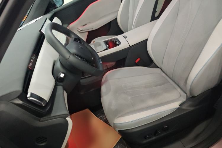 Used VOYAH COURAGE 2024 Four-Wheel Drive Global Edition Left Front Seat