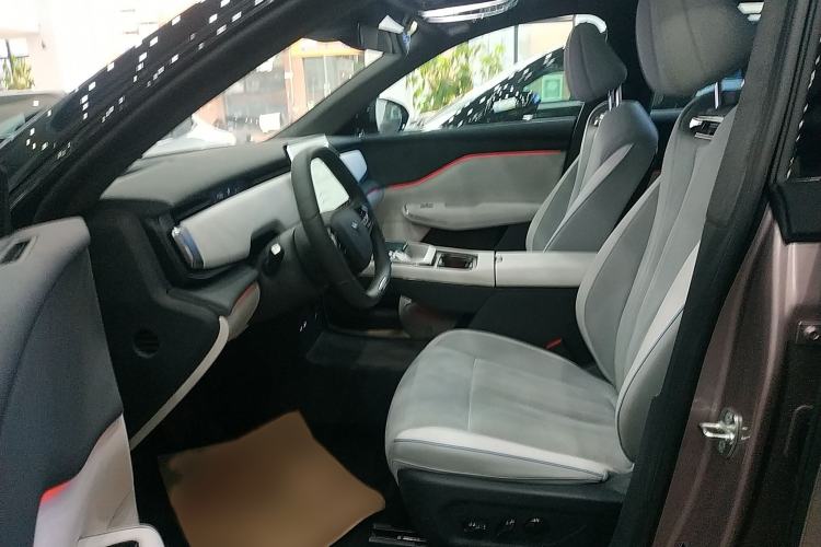 Used VOYAH COURAGE 2024 Ultra-Long Range Smart Enjoyment Version Left Front Seat
