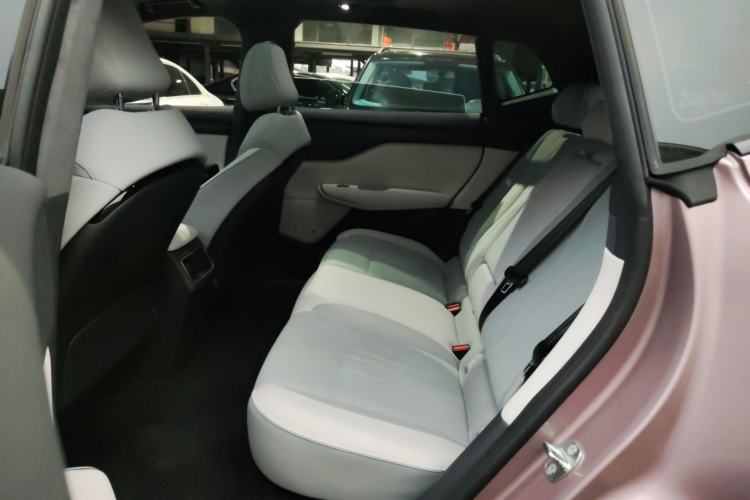 Used VOYAH COURAGE 2024 Four-Wheel Drive Global Edition Left Rear Seat