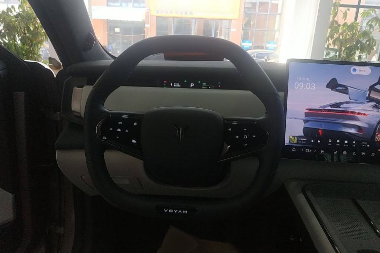 Used VOYAH COURAGE 2024 Ultra-Long Range Smart Enjoyment Version Steering Wheel