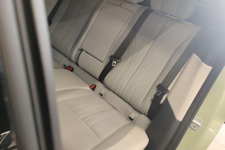 Used VOYAH COURAGE 2024 Ultra-Long Range Smart Enjoyment Version Interior 4