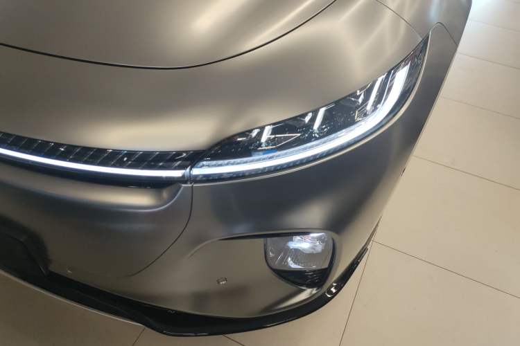 Used VOYAH COURAGE 2024 Ultra-Long Range Smart Enjoyment Version Left Front Headlight