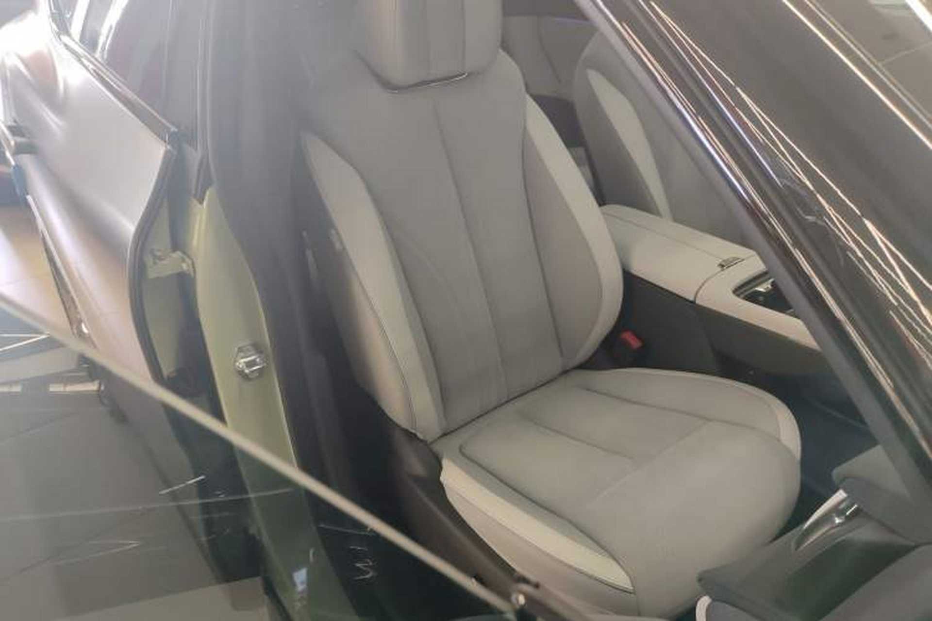 Used VOYAH COURAGE 2024 Ultra-Long Range Smart Enjoyment Version Right Front Seat