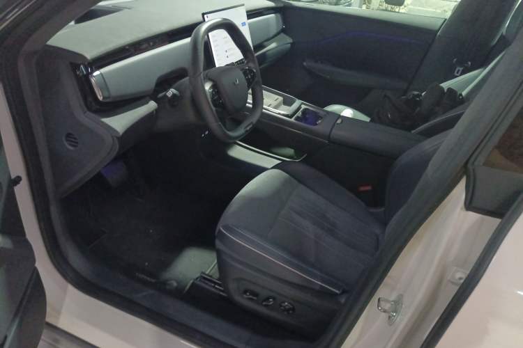 Used VOYAH COURAGE 2024 Ultra-Long Range Smart Enjoyment Version Left Front Seat
