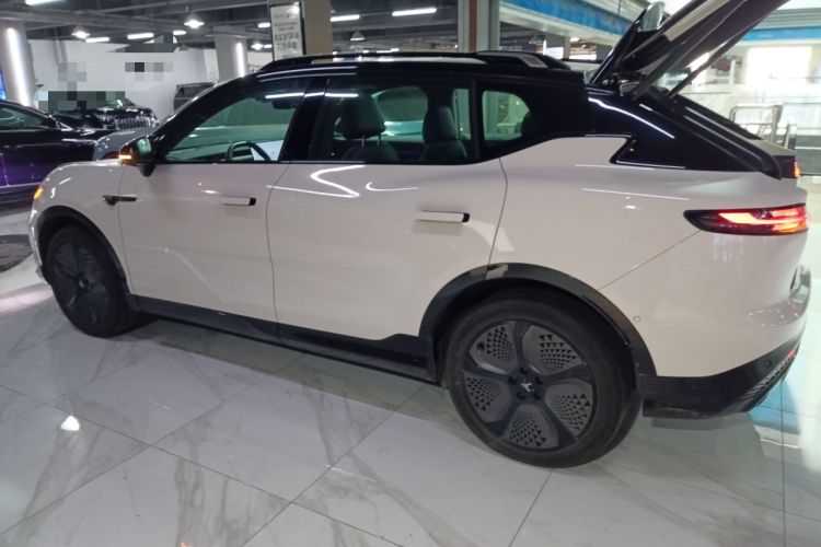 Used VOYAH COURAGE 2024 Ultra-Long Range Smart Enjoyment Version Left Side
