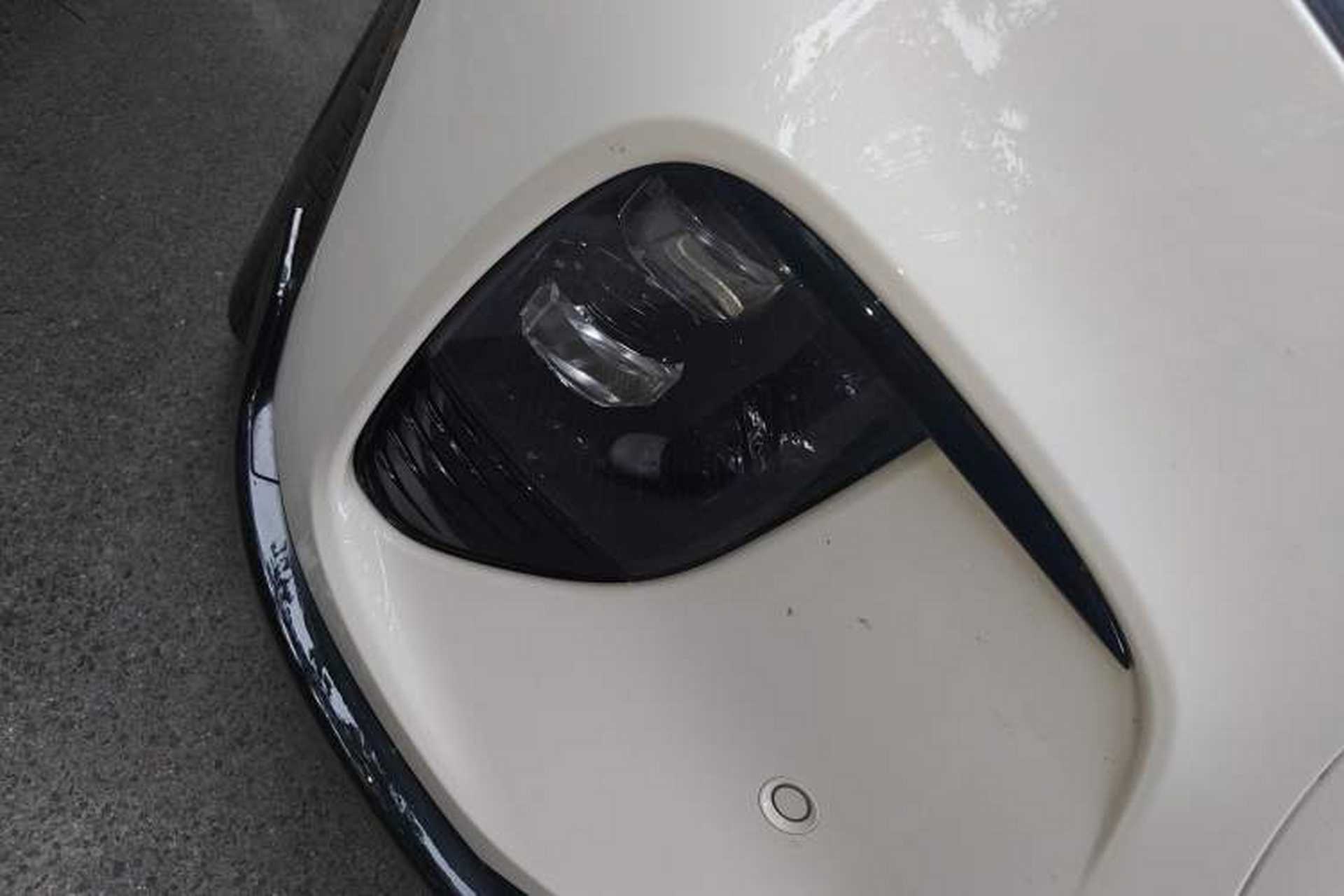 Used VOYAH COURAGE 2024 Long-Range Smart Edition Right Front Headlight