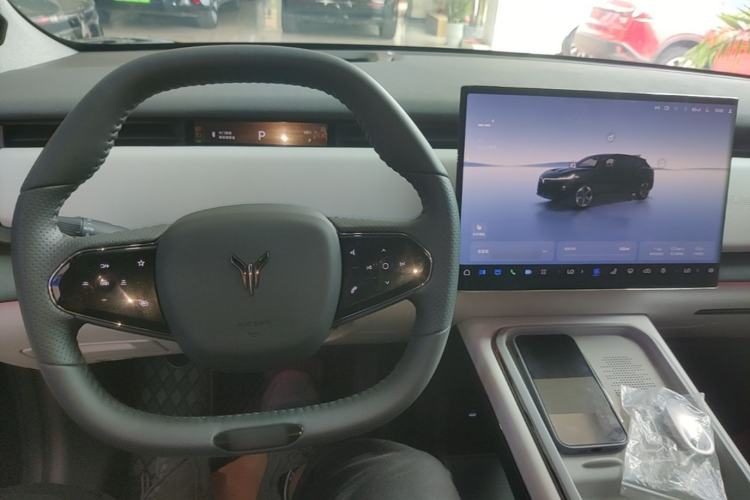 Used VOYAH COURAGE 2024 Long-Range Smart Edition Center Console