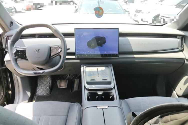 Used VOYAH COURAGE 2024 Four-Wheel Drive Global Edition Center Console