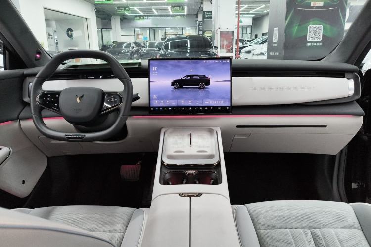 Used VOYAH COURAGE 2024 Long-Range Supercharge Edition Center Console