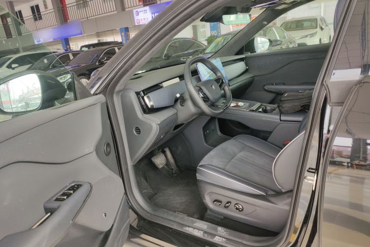 Used VOYAH COURAGE 2024 Four-Wheel Drive Global Edition Driver Seat