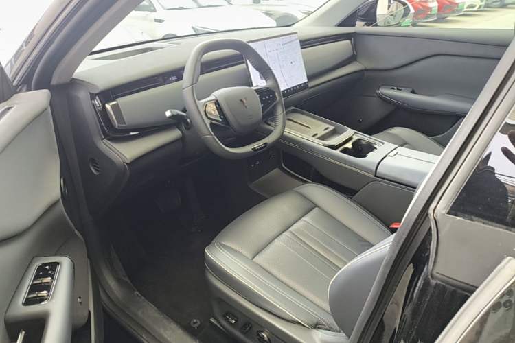 Used VOYAH COURAGE 2024 Long-Range Smart Edition Driver Seat