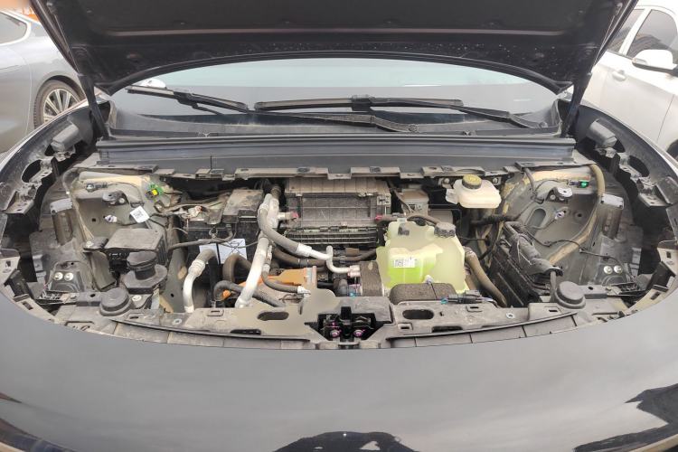 Used VOYAH COURAGE 2024 Four-Wheel Drive Global Edition Engine Bay