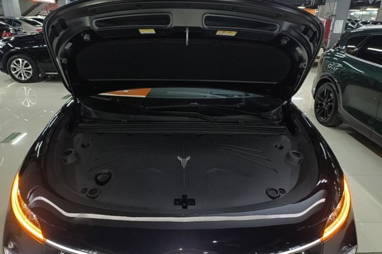 Used VOYAH COURAGE 2024 Four-Wheel Drive Global Edition Engine Bay