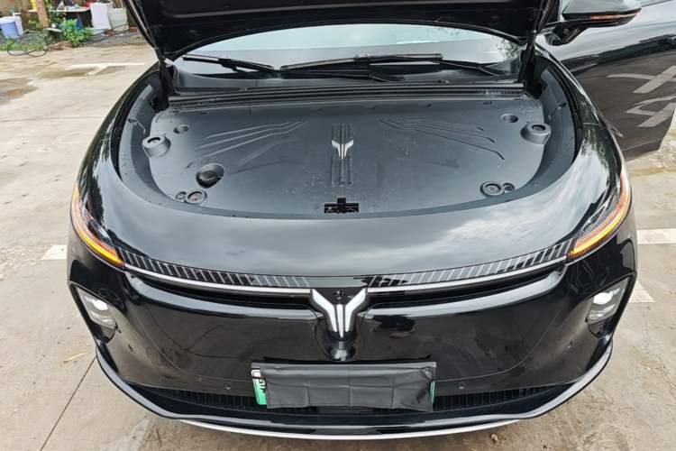 Used VOYAH COURAGE 2024 Long-Range Supercharge Edition Engine Bay