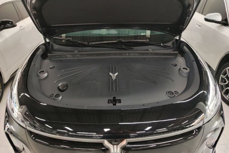 Used VOYAH COURAGE 2024 Long-Range Smart Edition Engine Bay