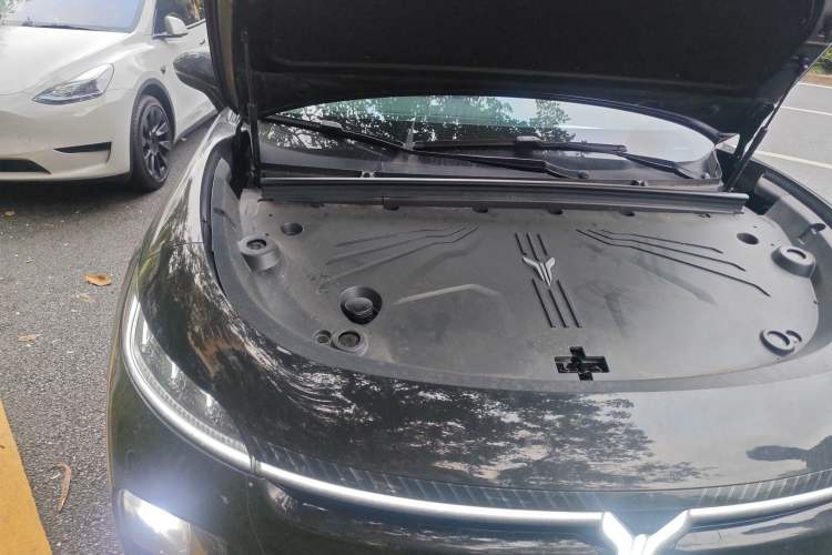 Used VOYAH COURAGE 2024 Long-Range Supercharge Edition Engine Bay Right