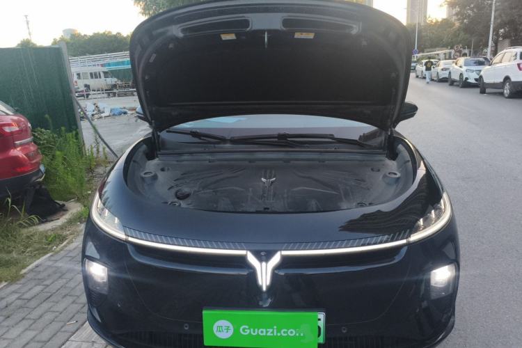 Used VOYAH COURAGE 2024 Long-Range Supercharge Edition Engine Bay