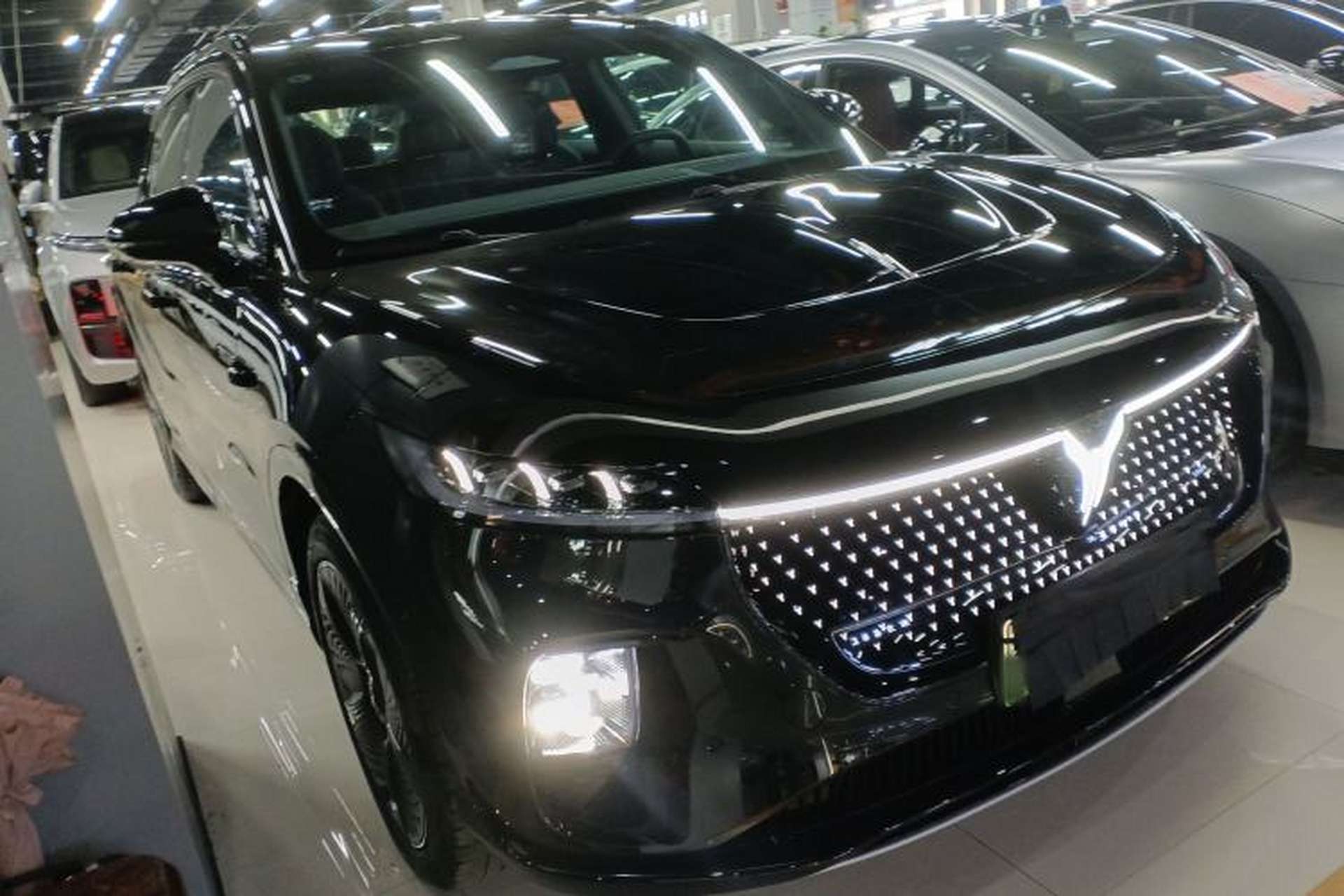 Used VOYAH COURAGE 2024 Four-Wheel Drive Global Edition Exterior 2