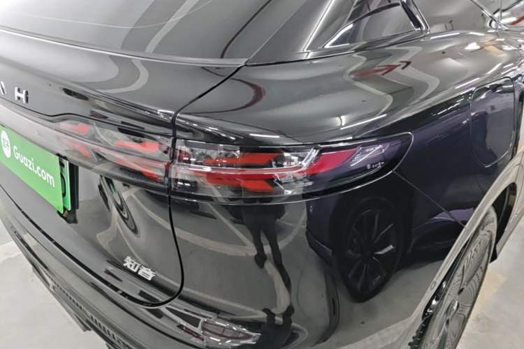 Used VOYAH COURAGE 2024 Long-Range Supercharge Edition Exterior 3