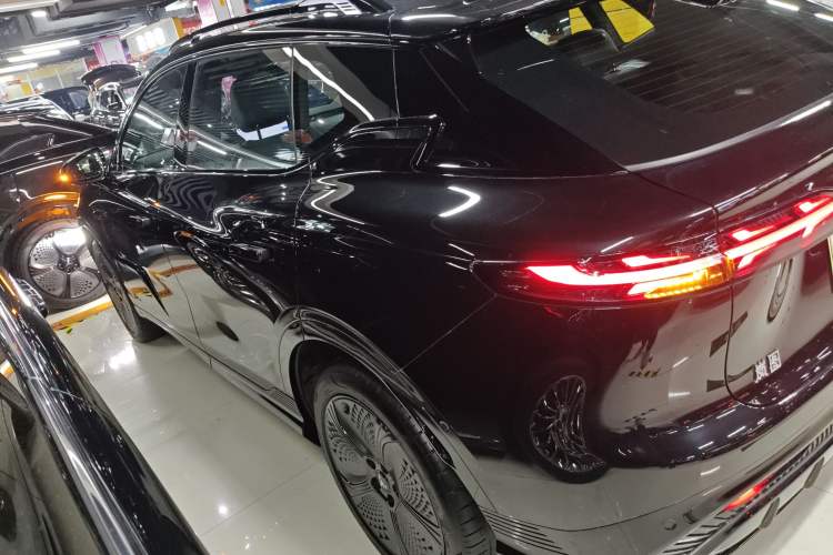 Used VOYAH COURAGE 2024 Four-Wheel Drive Global Edition Exterior 3