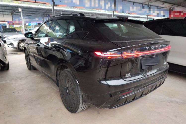 Used VOYAH COURAGE 2024 Long-Range Supercharge Edition Exterior 4