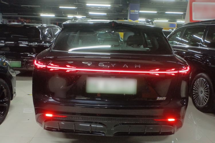 Used VOYAH COURAGE 2024 Long-Range Supercharge Edition Exterior 4