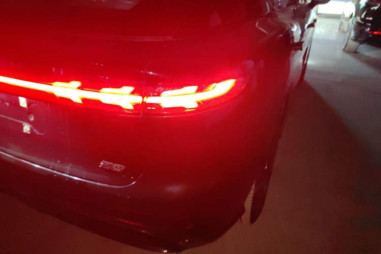 Used VOYAH COURAGE 2024 Long-Range Supercharge Edition Exterior 6