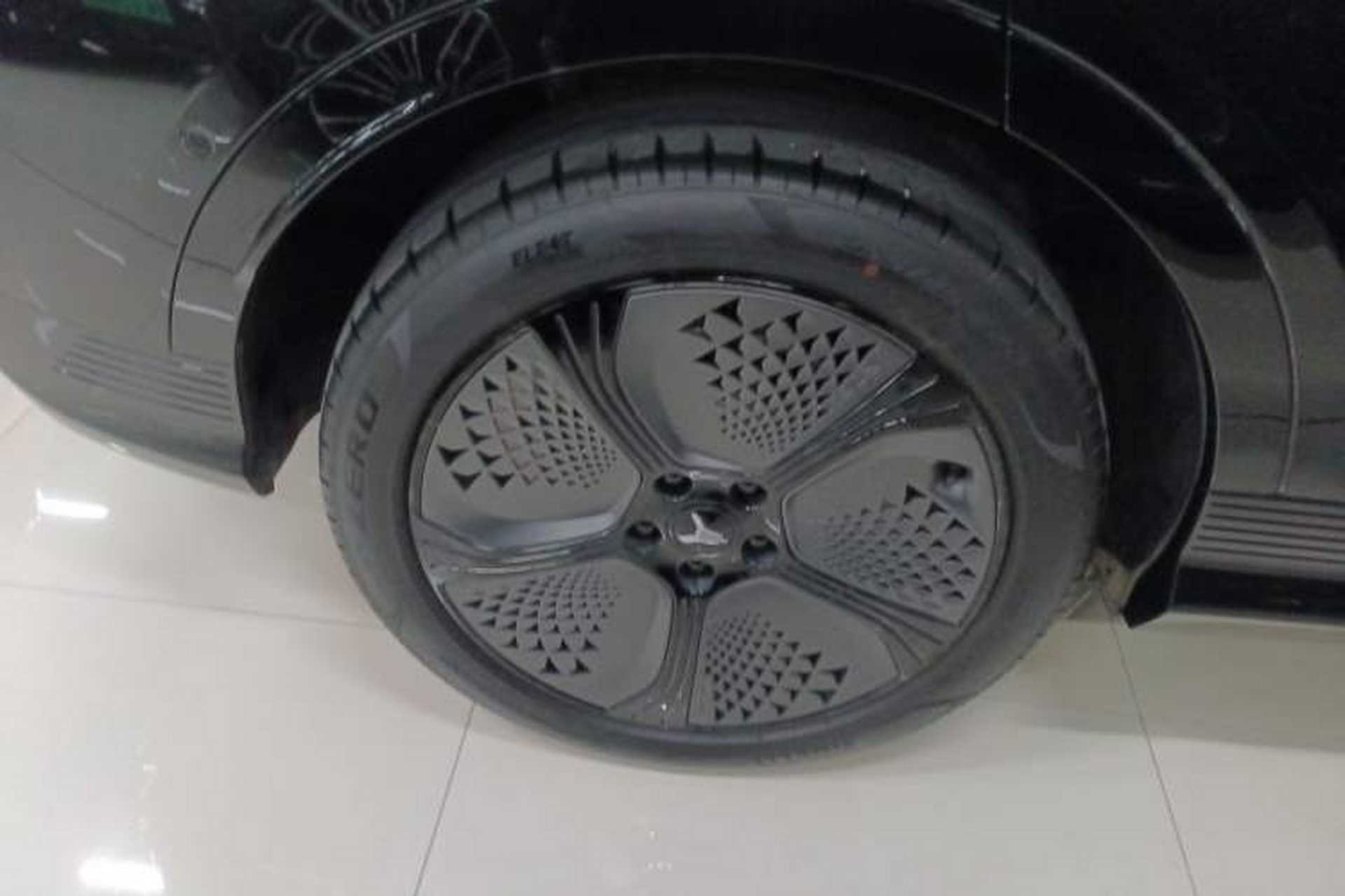 Used VOYAH COURAGE 2024 Four-Wheel Drive Global Edition Exterior 8