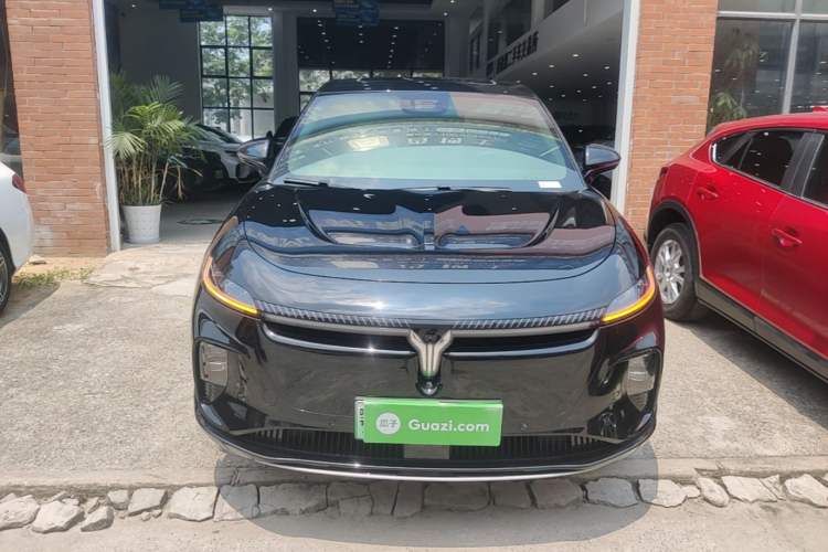 Used VOYAH COURAGE 2024 Long-Range Supercharge Edition Front