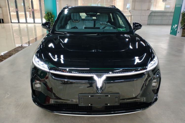 Used VOYAH COURAGE 2024 Long-Range Supercharge Edition Front