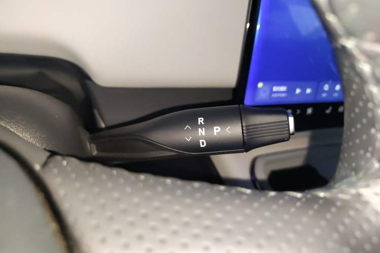 Used VOYAH COURAGE 2024 Long-Range Supercharge Edition Gear Lever