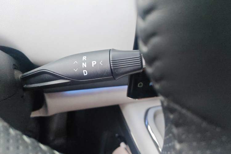 Used VOYAH COURAGE 2024 Long-Range Supercharge Edition Gear Lever