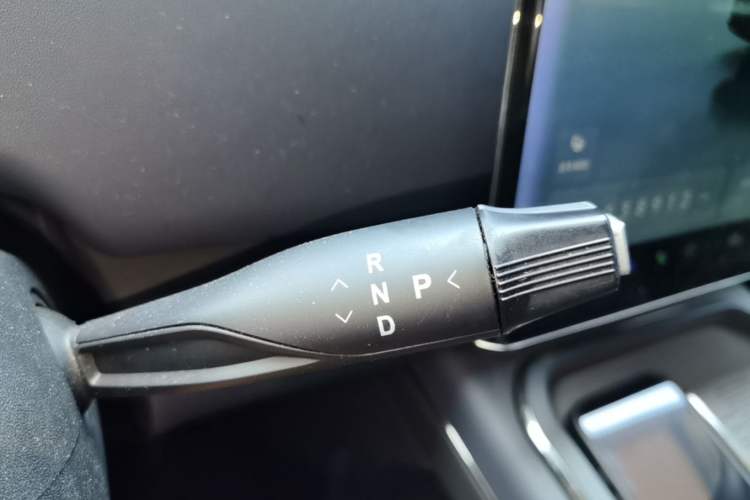 Used VOYAH COURAGE 2024 Long-Range Supercharge Edition Gear Lever