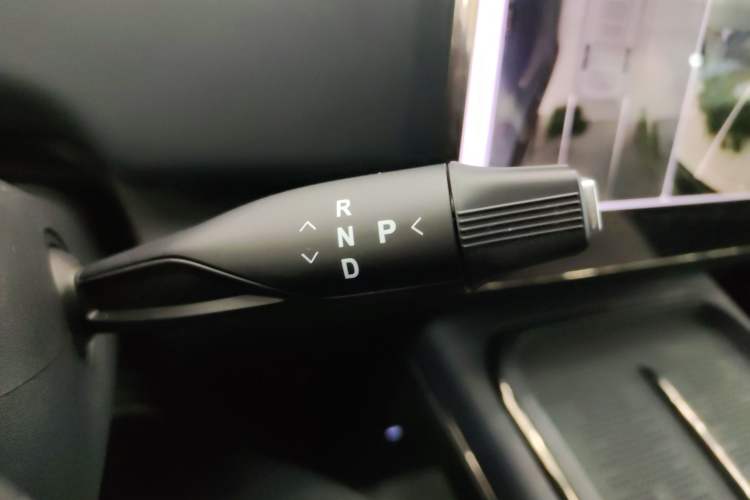 Used VOYAH COURAGE 2024 Four-Wheel Drive Global Edition Gear Lever