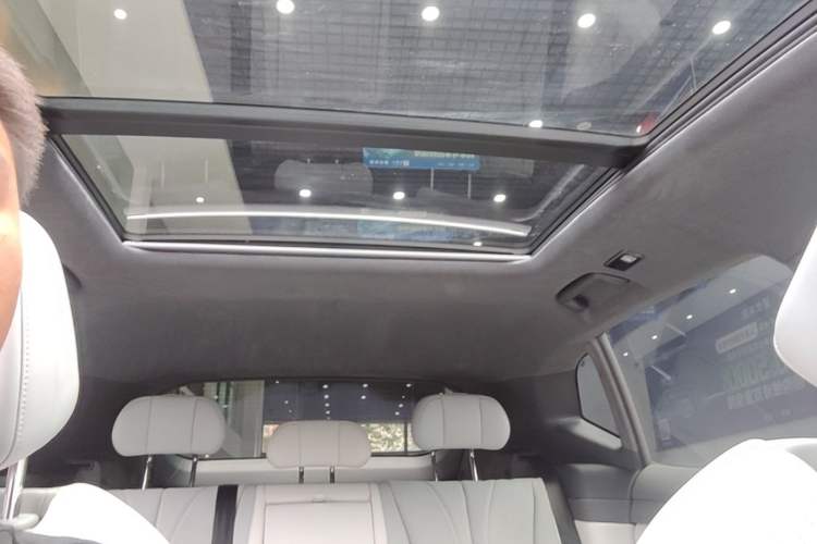 Used VOYAH COURAGE 2024 Long-Range Supercharge Edition Headliner