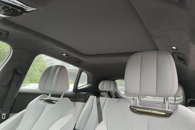 Used VOYAH COURAGE 2024 Long-Range Supercharge Edition Headliner