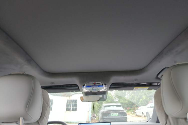 Used VOYAH COURAGE 2024 Long-Range Supercharge Edition Headliner