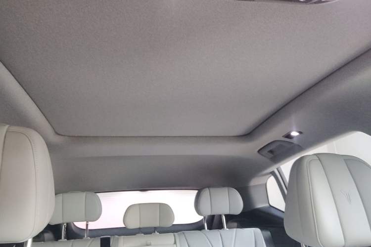 Used VOYAH COURAGE 2024 Long-Range Smart Edition Headliner