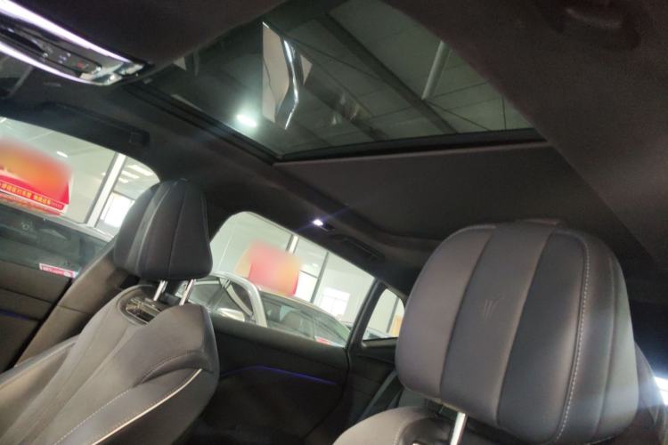 Used VOYAH COURAGE 2024 Four-Wheel Drive Global Edition Headliner