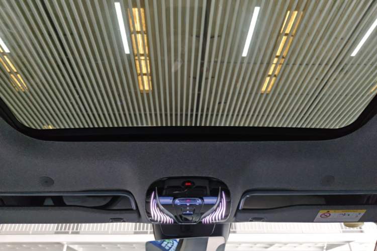 Used VOYAH COURAGE 2024 Long-Range Smart Edition Headliner