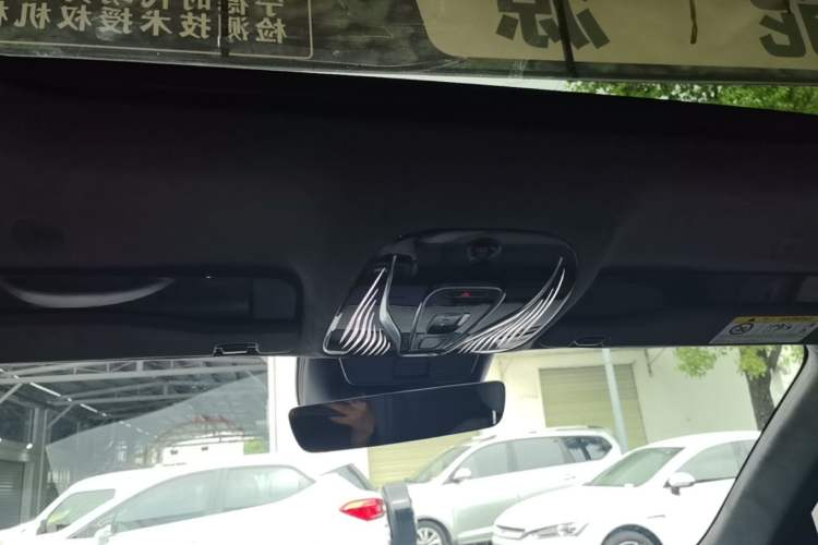 Used VOYAH COURAGE 2024 Long-Range Supercharge Edition Headliner